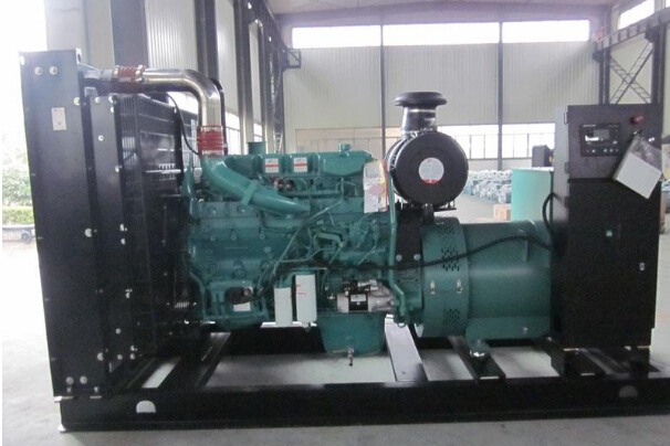 西安二手常柴300kw大型柴油发电机组